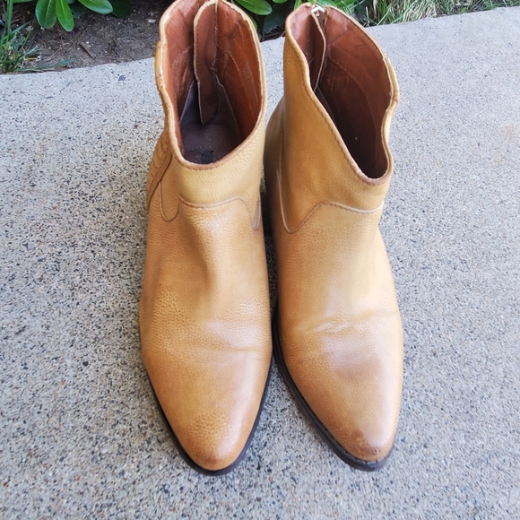 Booties - Picture 4 of 6